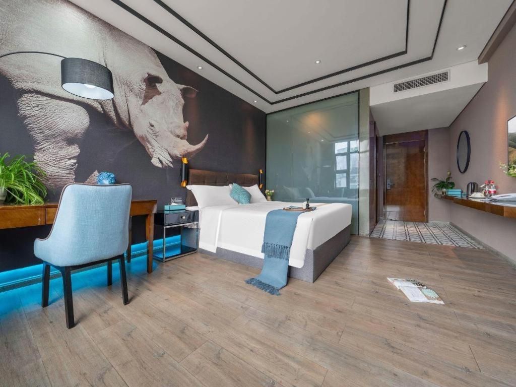 Xana Hotelle-Hotel Luzhou Baizitu Square Exteriör bild